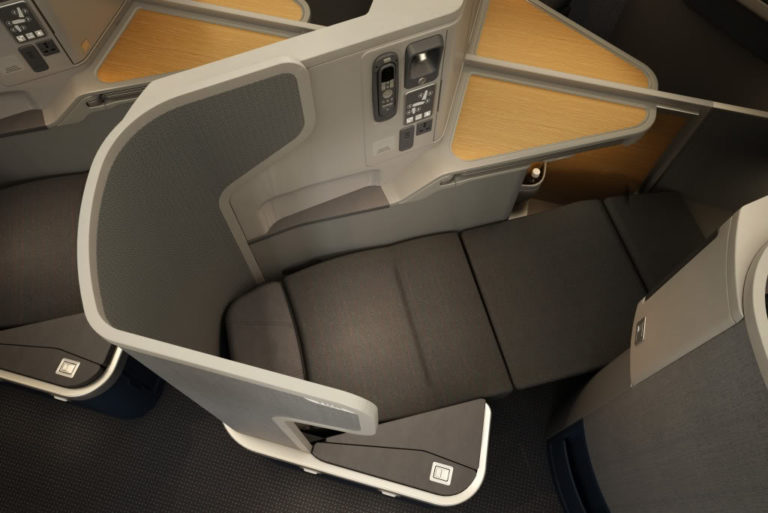 American Airlines B777 300er Business Class Review