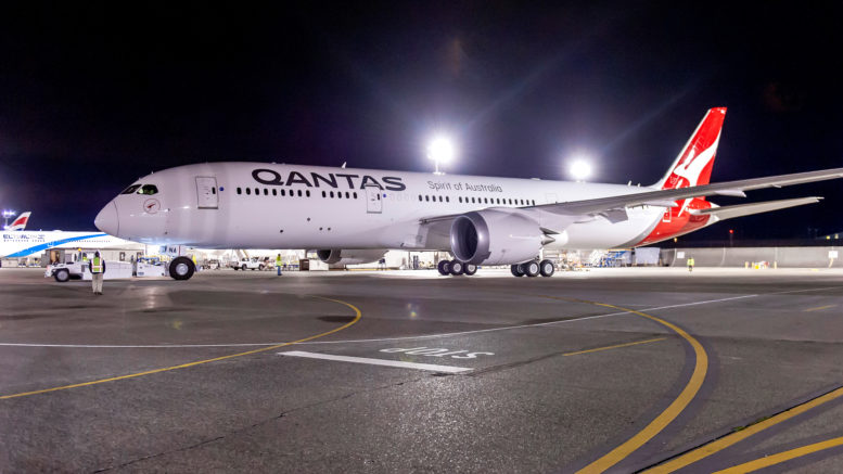 qantas airways baggage