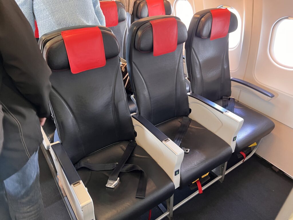 Review: Air France Business Class, Dublin to Paris Charles de Gaulle ...